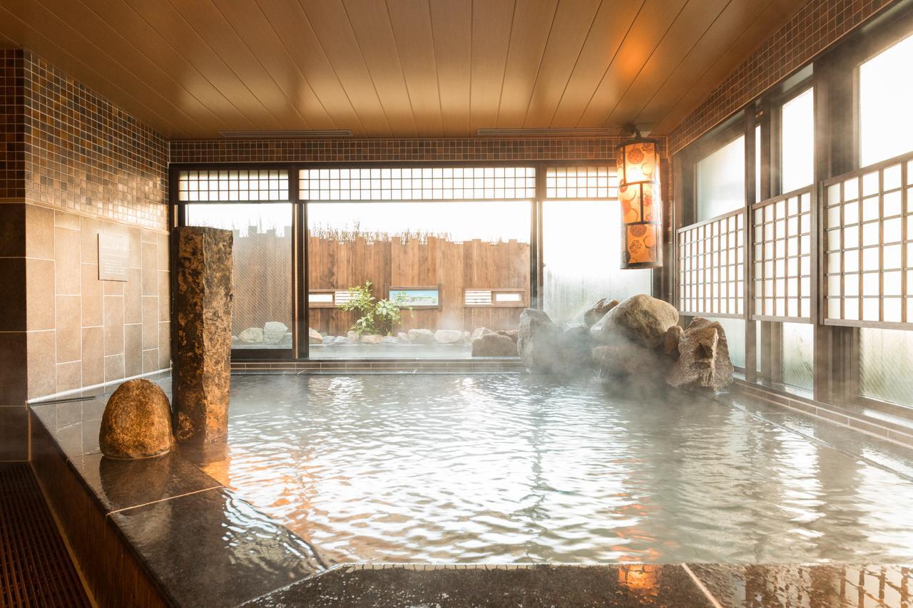 Dormy Inn Matsuyama Natural Hot Spring Exterior foto